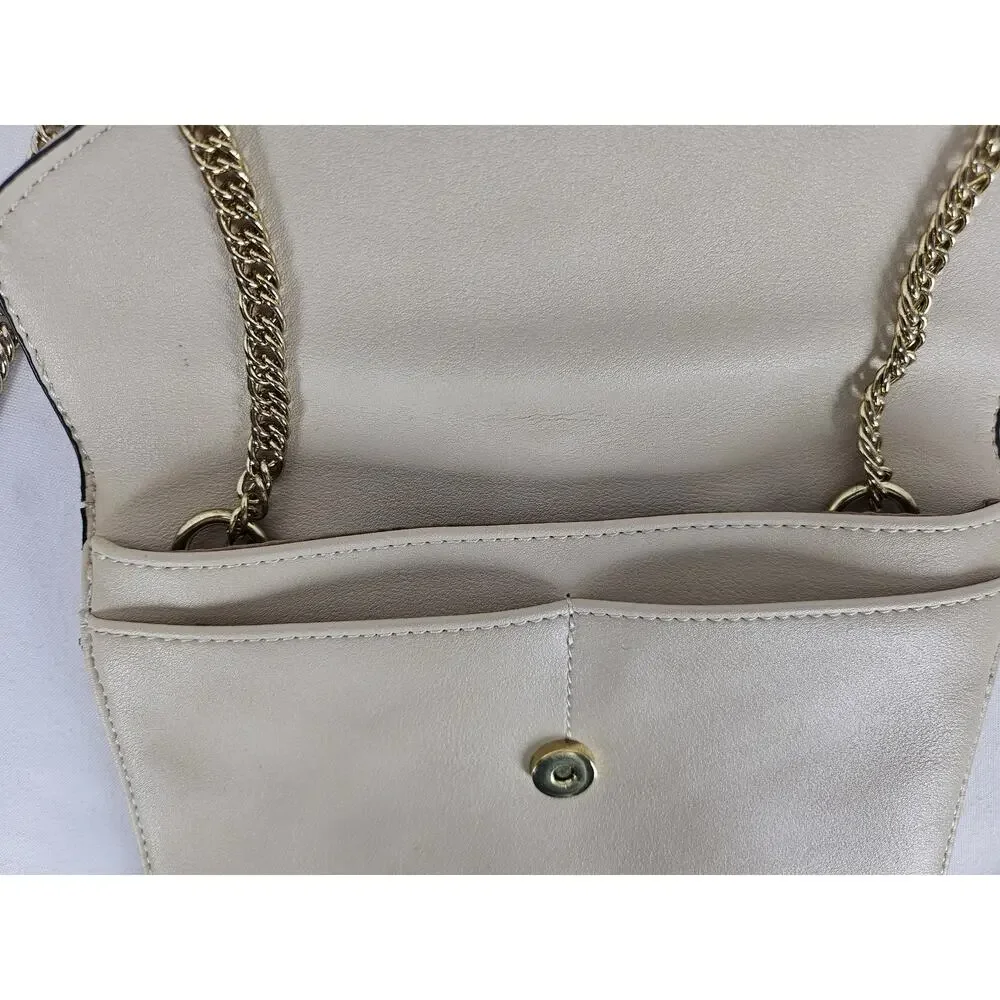 DANIELLE NICOLE SMALL SHOULDER PURSE – CREAM – STUDDED FLAP – GOLD CHAIN STRAP - Picture 6 of 12